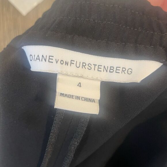 Diane Von Furstenberg Black Jogger Style Pants Size 4 TriAcetate Janeta S830901 - Picture 4 of 11